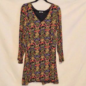 COPY - Old Navy floral long sleeve fully lined dress